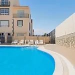דירה Spacious 3br With Pool, Wifi & Near