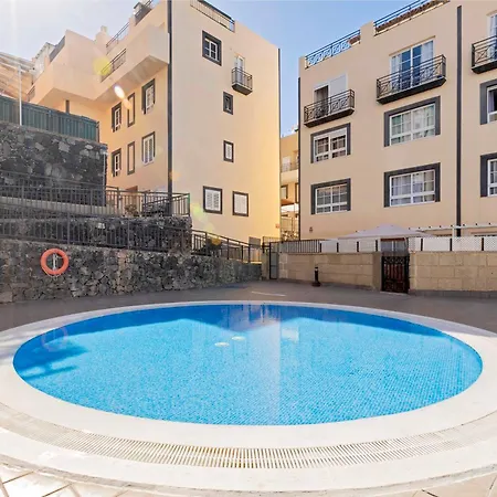 Spacious 3br With Pool, Wifi & Near Appartamento