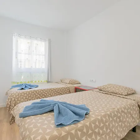 Spacious 3br With Pool, Wifi & Near