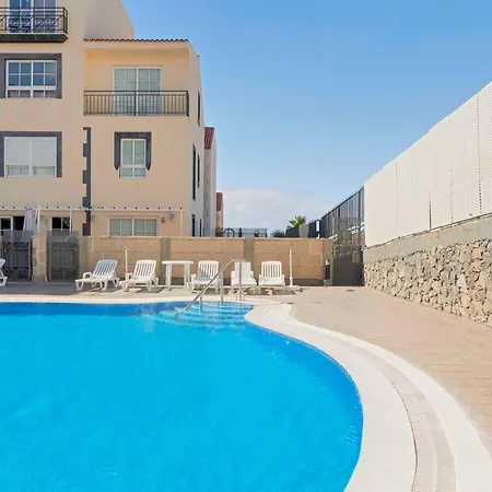 Apartamento Spacious 3br With Pool, Wifi&near