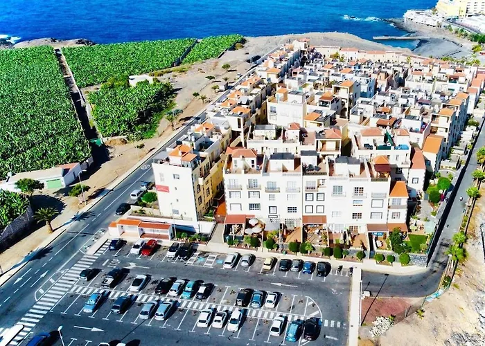 Spacious 3br With Pool, Wifi & Near * كالاو سالفاجي