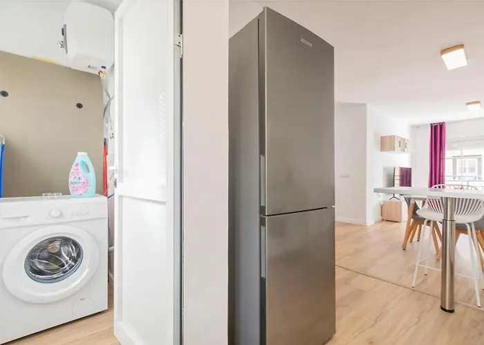 شقة Spacious 3br With Pool, Wifi & Near